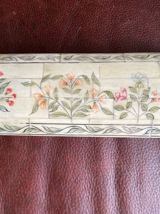 Caja decorada floral