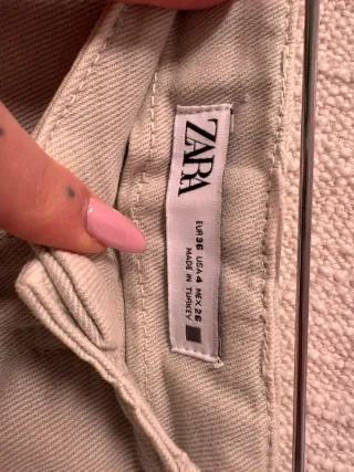 Pantalones Zara verde claro pastel