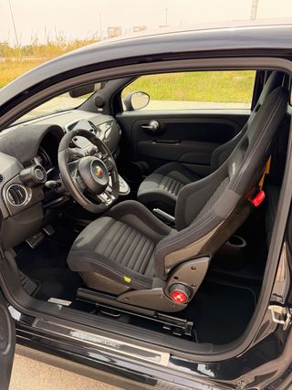 Abarth 595 2019