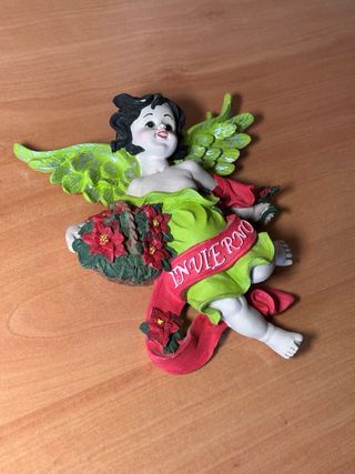 Ángel de pared cerámica pintado a mano