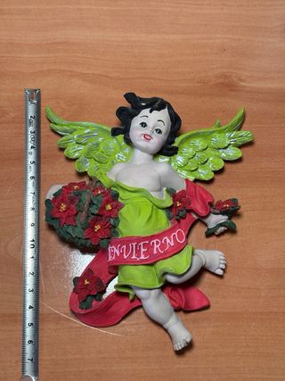 Ángel de pared cerámica pintado a mano