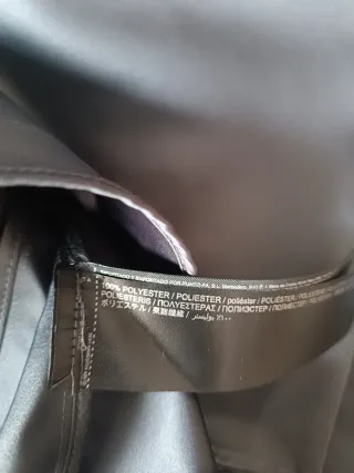 Vestido Mango Premium gris satinado nudo