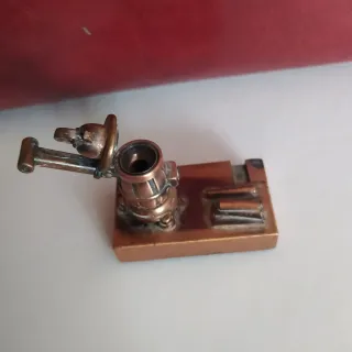 Mechero antiguo cobre