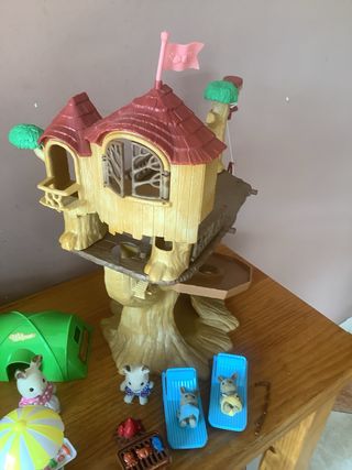 Lote Casa Árbol y Coche Camping