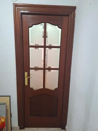 Set Puertas de madera maciza en nogal