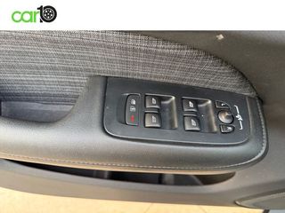 Volvo S60 B4(G) FWD Core Auto