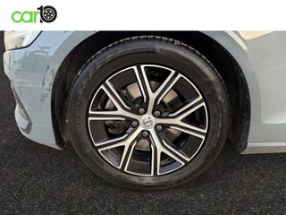 Volvo S60 B4(G) FWD Core Auto