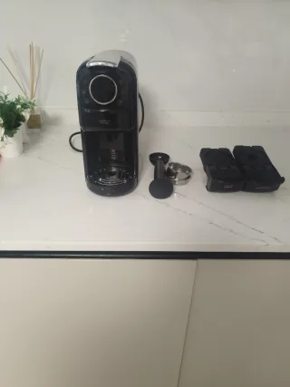 Cafetera Dolce Gusto 75°