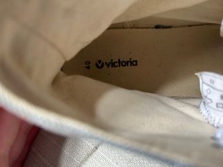 Zapatillas Victoria Tela celeste y suela de goma