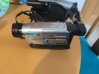 3 Cámaras VHS-C sin probar