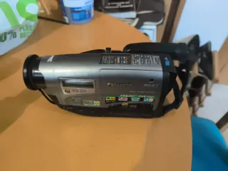 3 Cámaras VHS-C sin probar