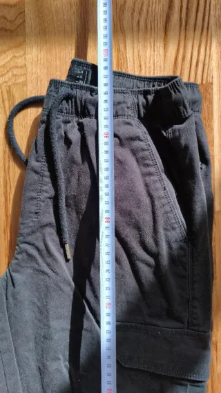 Pantalón cargo Pull&Bear negro Talla S