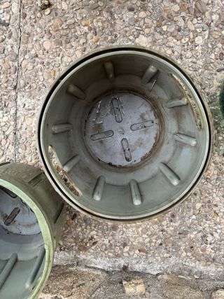 2 antiche bottiglie damajuana verdi