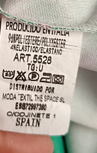 Vestido verde y rosa ceremonia, sandalias y bolso