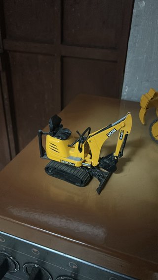 Collezione Giocattoli Bruder Camion e Trattori
