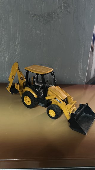 Collezione Giocattoli Bruder Camion e Trattori
