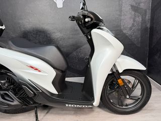 Honda SHi SPORT 125 ABS Blanca