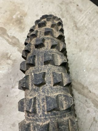 Rueda delantera y trasera moto 49cc