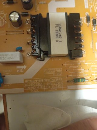 LG 65 UN711C0ZB TV pantalla rota tolodemas perfect