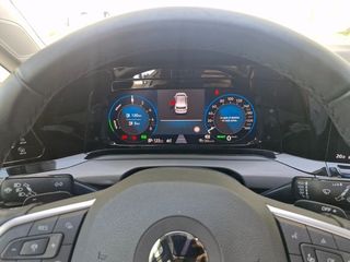 Volkswagen Golf eHybrid