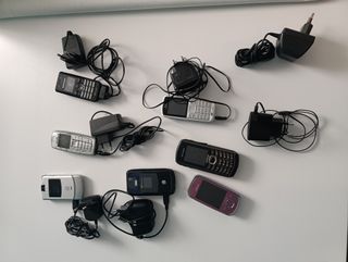 Lote de Teléfonos Antiguos