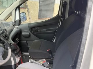 Nissan NV200 2020