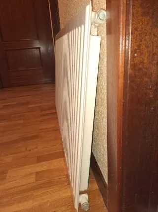 Radiador blanco metal