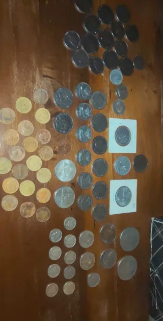 Monete italiane e del mondo