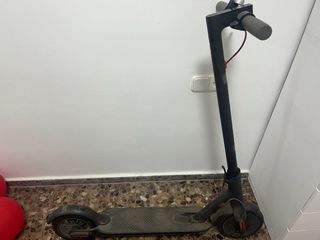 Patinete Eléctrico Negro