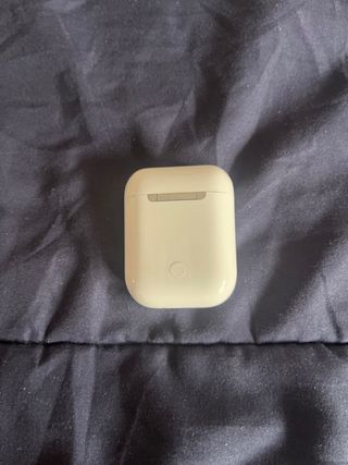 Auriculares inalámbricos blancos