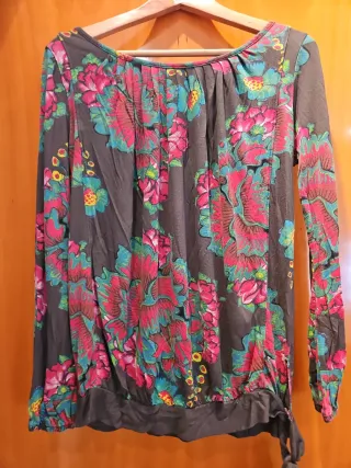 Camiseta Desigual Talla M Estampado Floral