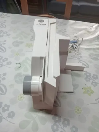 Cortafiambres Ufesa Basic