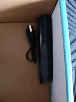 Aspiradora Portátil 4 en 1 (negro o gris)
