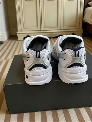 New Balance 530 Blanco Plata Marino Talla 38