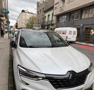 SE VENDE LICENCIA DE TAXI EN SARRIA-LUGO