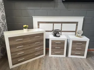 DORMITORIO CANAPE+CABECERO+2 MESITADENOCHE+COMODA