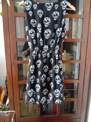 Vestido Poizen Industries calaveras