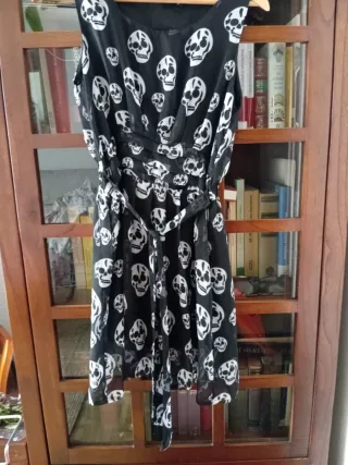 Vestido Poizen Industries calaveras