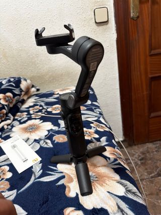 Trípode y estabilizador para móvil AOCCHUAN