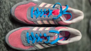 Deportivas Adidas Mujer Gris y Rosa