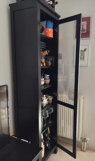 Muebles salón y librería IKEA serie Hemnes