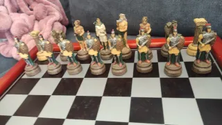 Ajedrez de colección figuras romanas