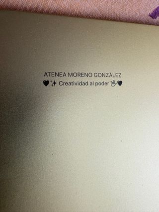 iPad 10ª Gen 256GB con funda de regalo