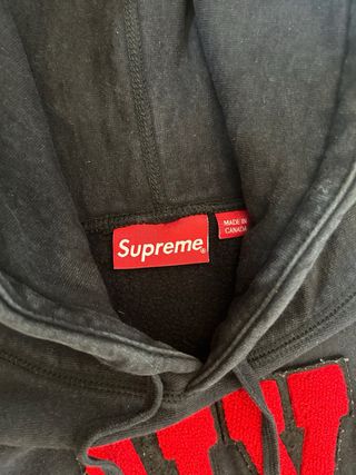 Sudadera Supreme Negra