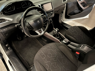 Peugeot 2008 2015 solo 98000km