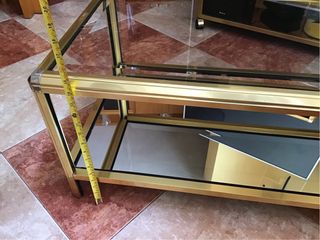 Mesa Centro Aluminio y Cristal Dorada