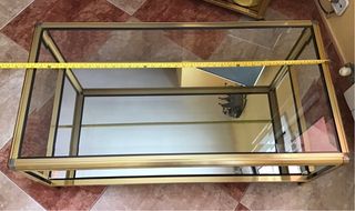 Mesa Centro Aluminio y Cristal Dorada