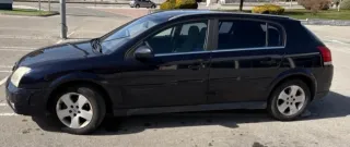 Opel Signum 2003