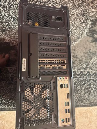 Torre Gaming Asus X570-P Negra