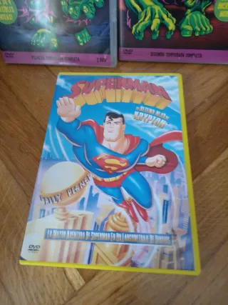 DVDs de Hulk y Superman (Español)